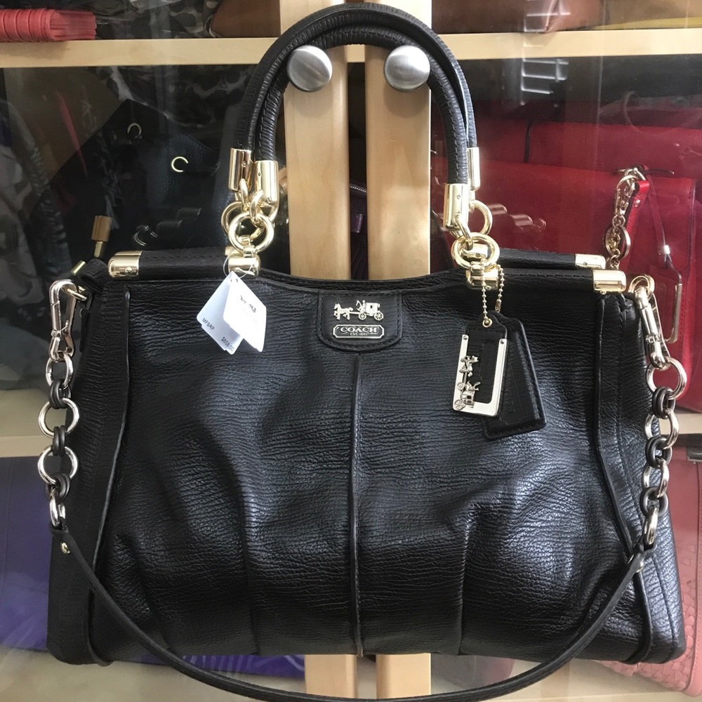 Vintage Coach Madison textured pinnacle Carrie purse